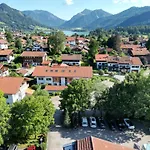 Alpenoase - Grosse Mit Sauna Oder Gemuetliche Appartement Schliersee